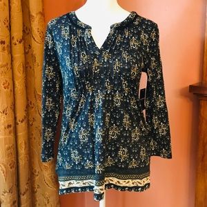 NWT Lucky Brand XS Navy Floral Top